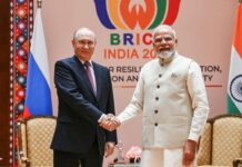 Путин и Моди провели встречу на полях саммита БРИКС в Индии